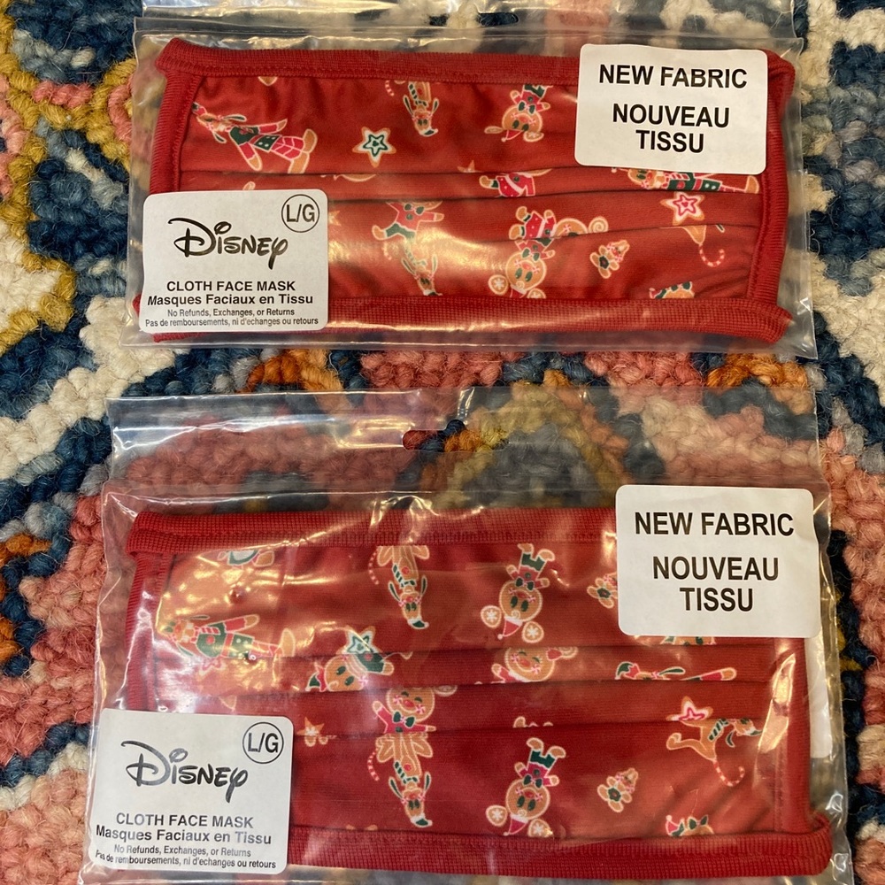 Disney Parks Christmas Mickey Mouse Face Mask